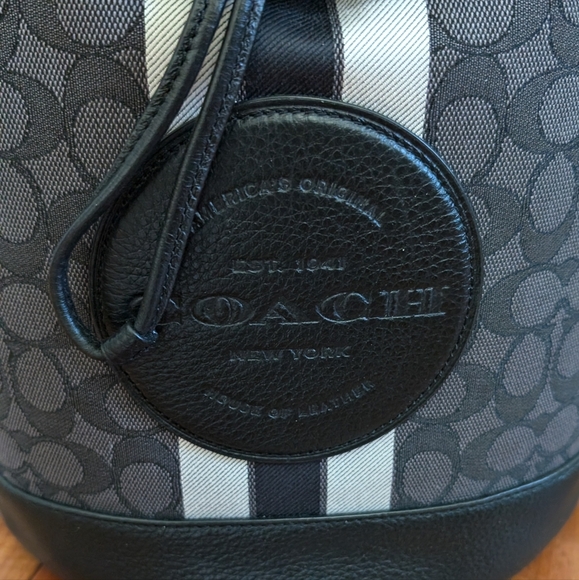 Coach Dempsey Drawstring Backpack in Signature Jaquard + Gift Box Nwt ❤️ - Picture 5 of 9